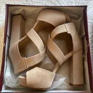 Liliana Beige Platform Heels